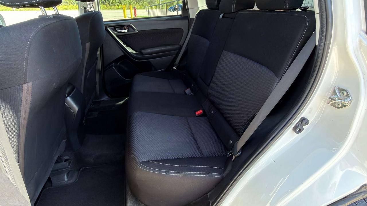 2018 Subaru Forester TOURING PACKAGE Photo