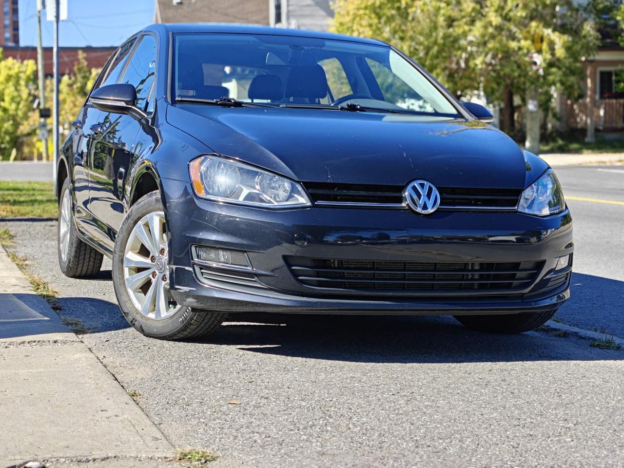 2017 Volkswagen Golf 1.8 TSI Comfortline (A6) 4dr Hatchback Photo