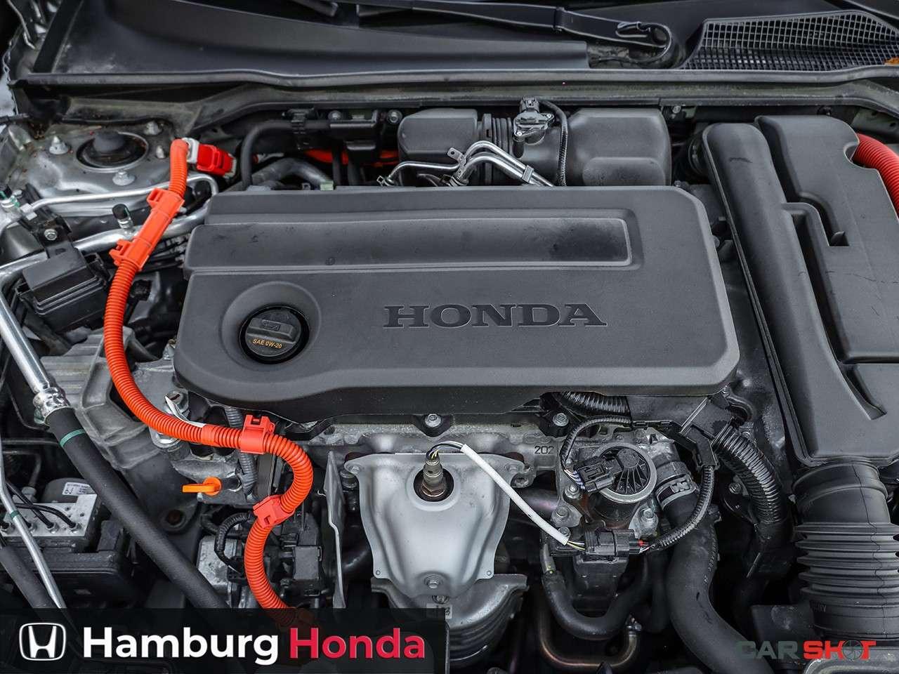 2025 Honda Civic Sport Touring eCVT Sedan Photo