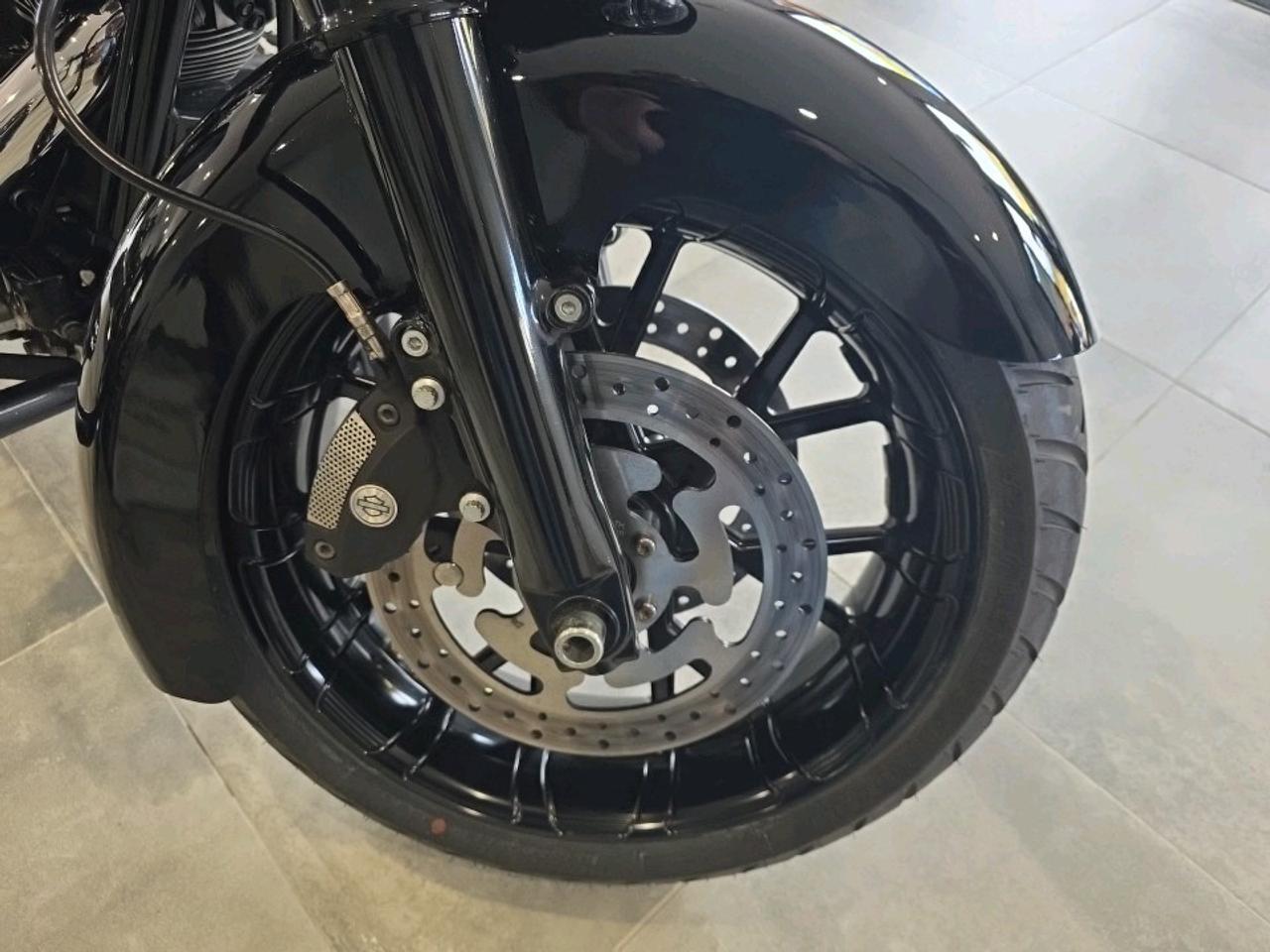 2020 Harley-Davidson Street Glide FLHX STREET GLIDE Photo