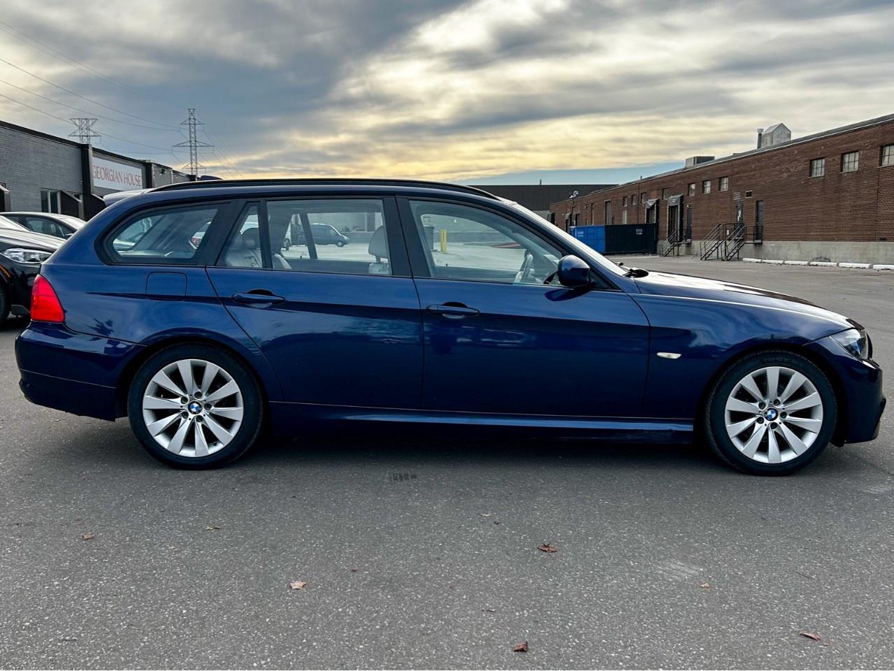 2011 BMW 3 Series 4dr Touring Wgn 328i xDrive AWD Exec Ed Photo