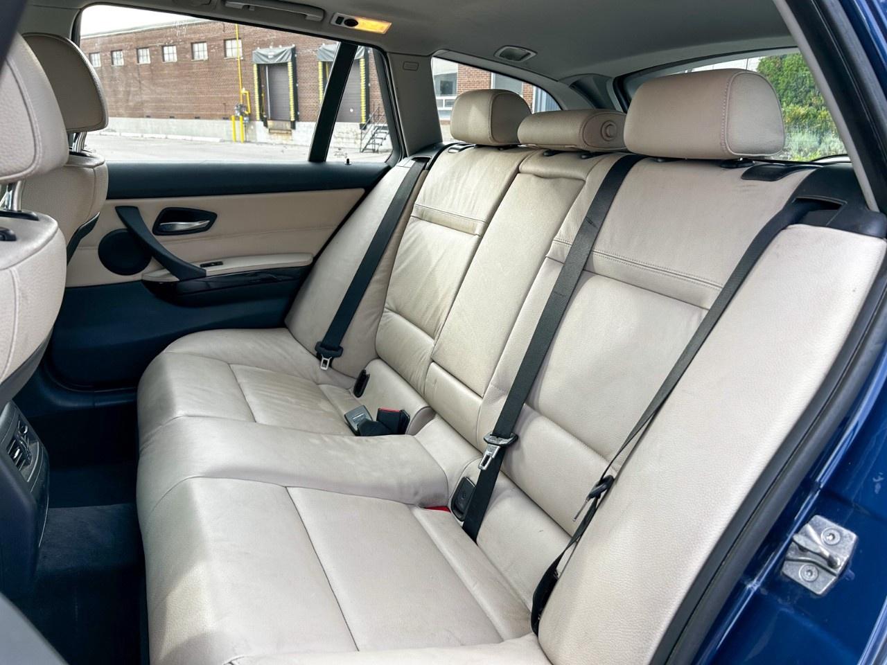 2011 BMW 3 Series 4dr Touring Wgn 328i xDrive AWD Exec Ed Photo
