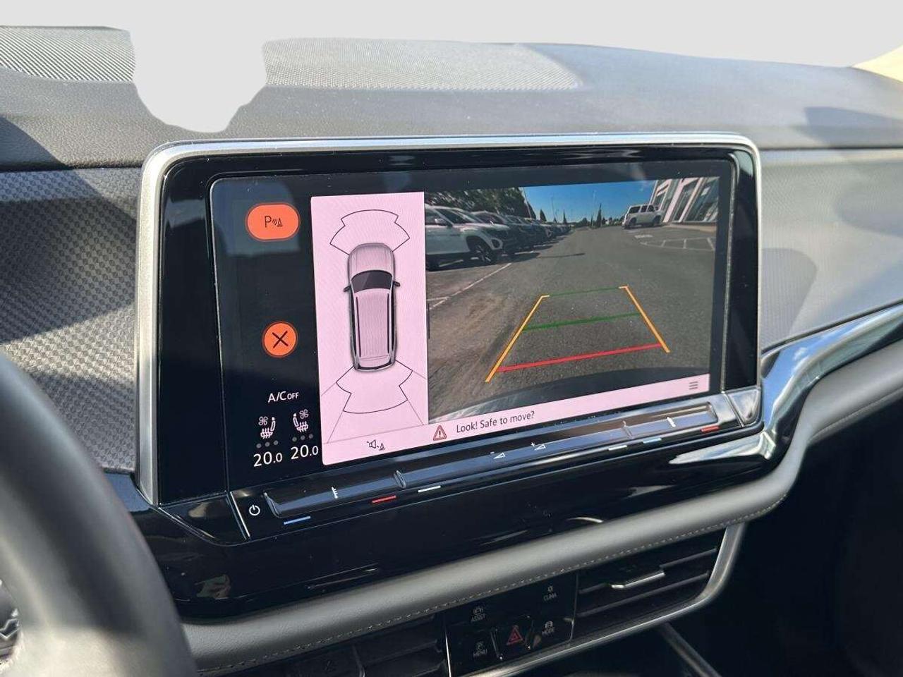 2024 Volkswagen Atlas Peak Edition 4MOTION AWD - 1 OWNER Photo