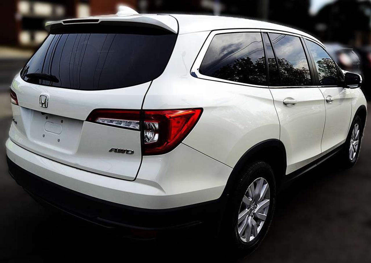 2019 Honda Pilot LX All-wheel Drive 8 PASS Photo
