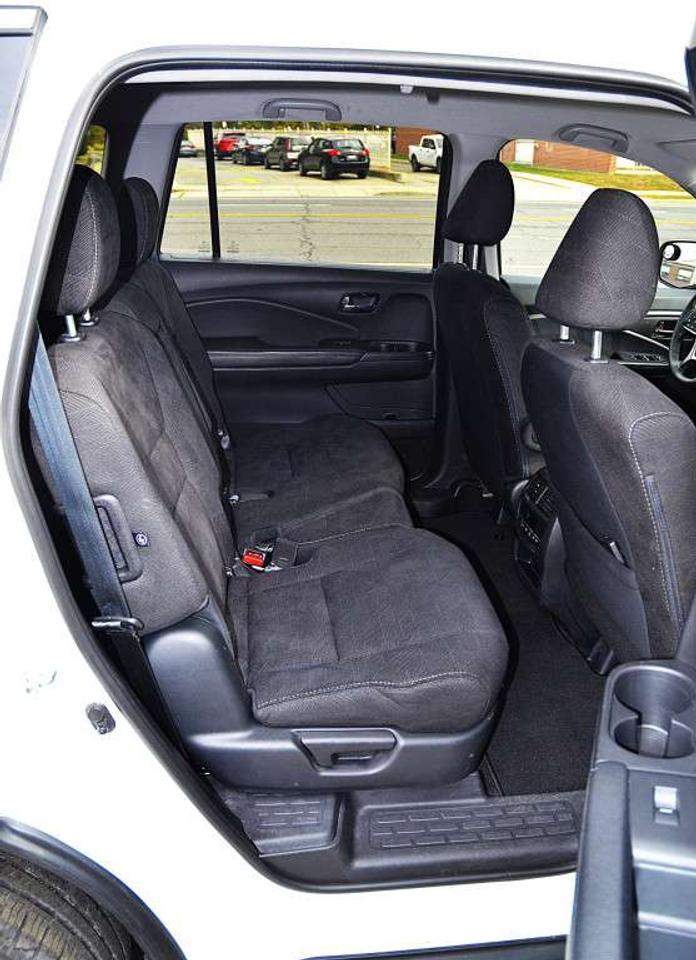 2019 Honda Pilot LX All-wheel Drive 8 PASS Photo