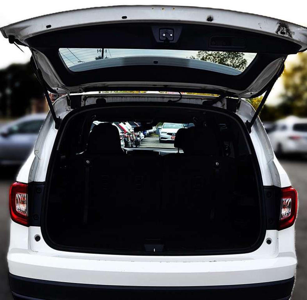 2019 Honda Pilot LX All-wheel Drive 8 PASS Photo