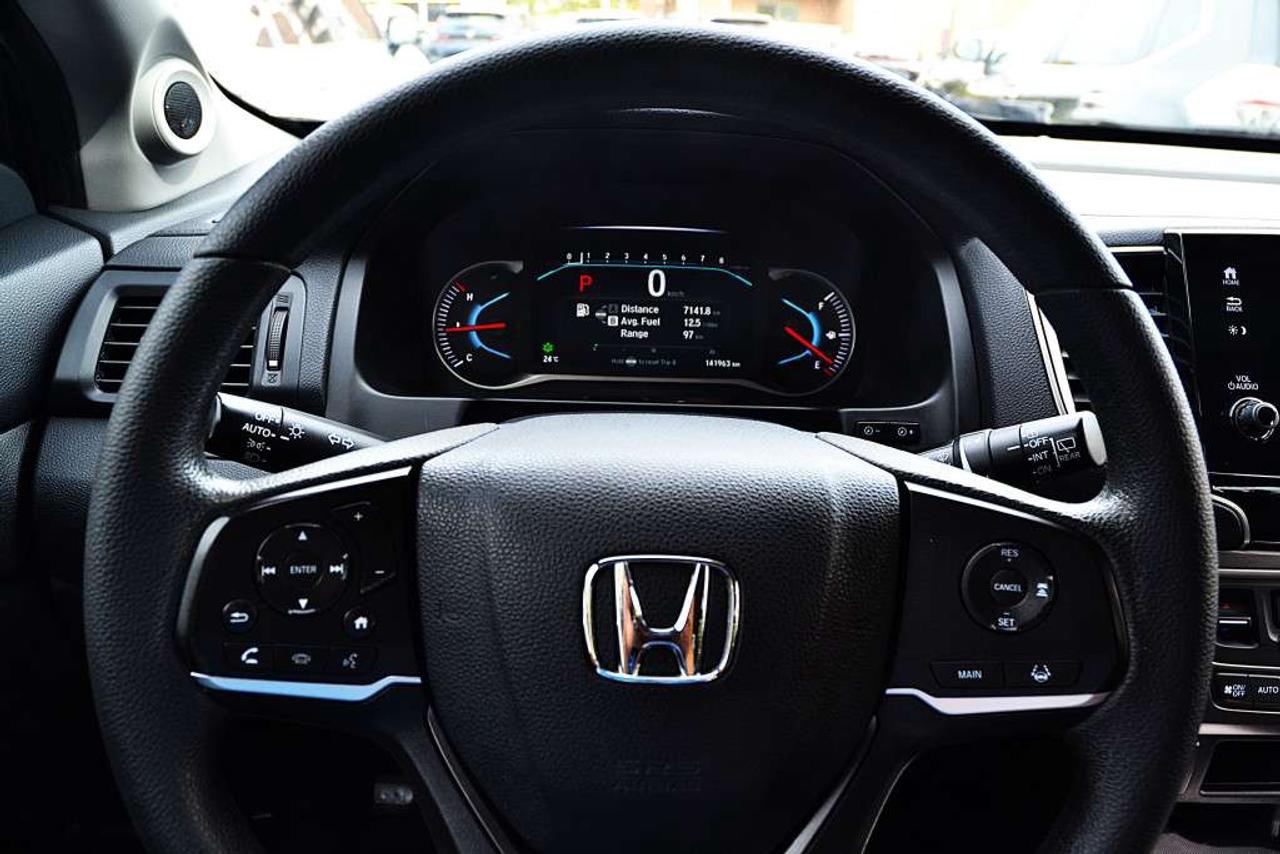 2019 Honda Pilot LX All-wheel Drive 8 PASS Photo