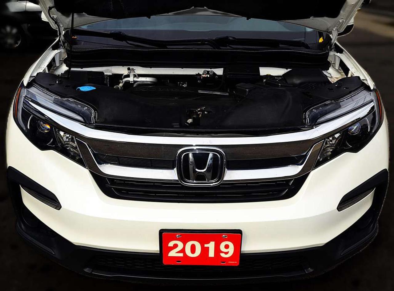 2019 Honda Pilot LX All-wheel Drive 8 PASS Photo