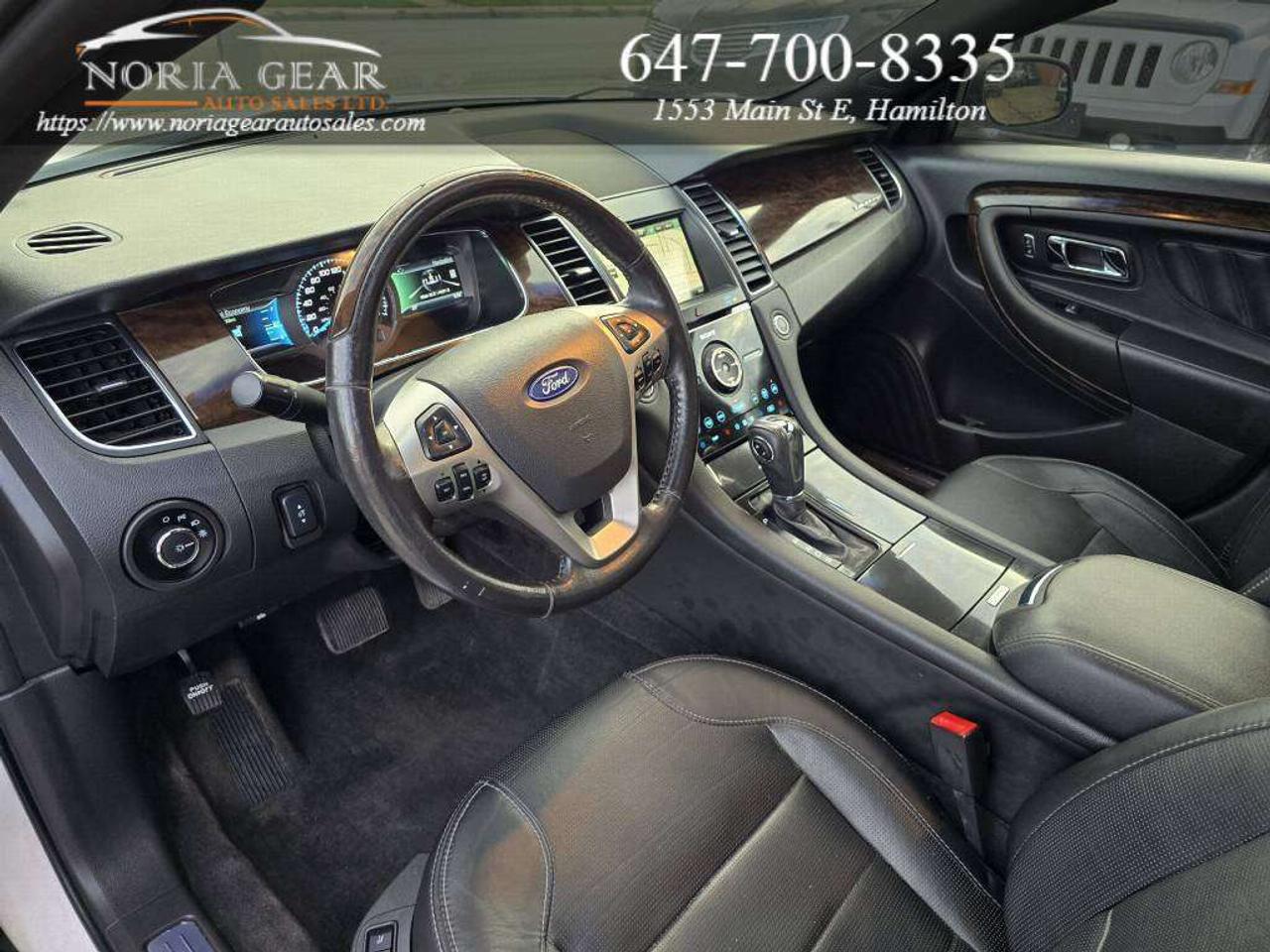 2015 Ford Taurus LIMITED Photo