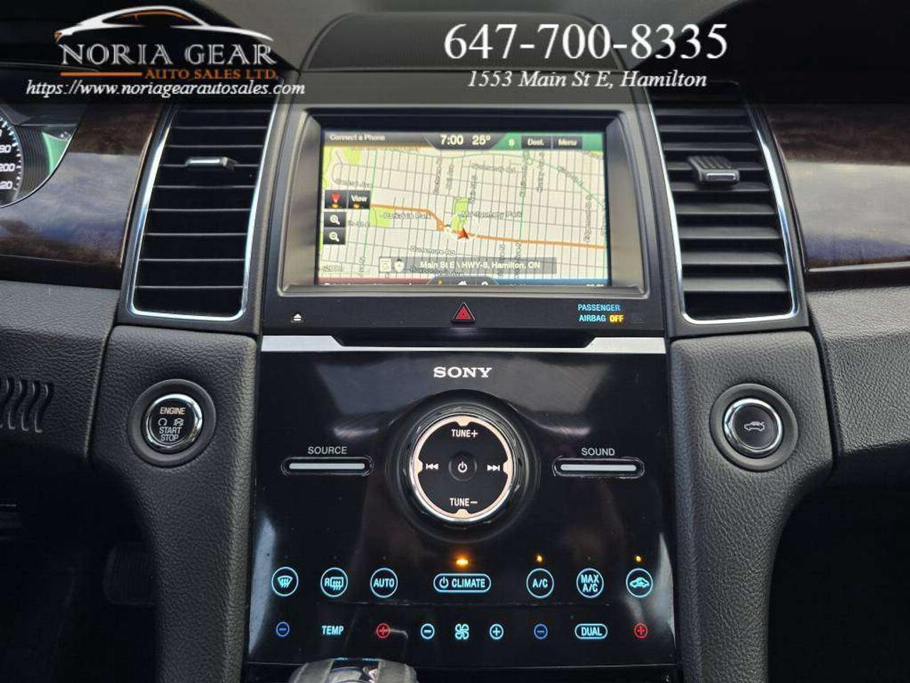 2015 Ford Taurus LIMITED Photo