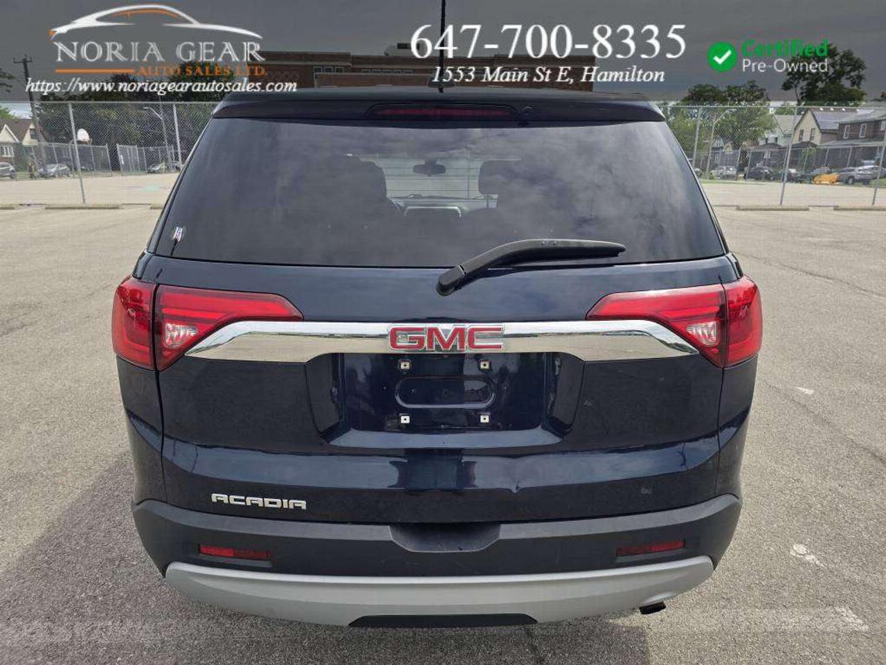 2017 GMC Acadia SLE Photo