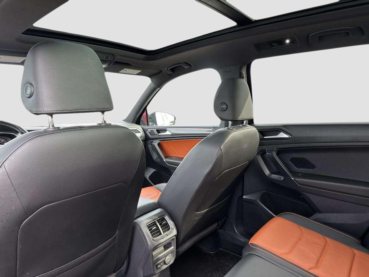 2018 Volkswagen Tiguan Highline 4MOTION AWD - CLEAN CARFAX Photo