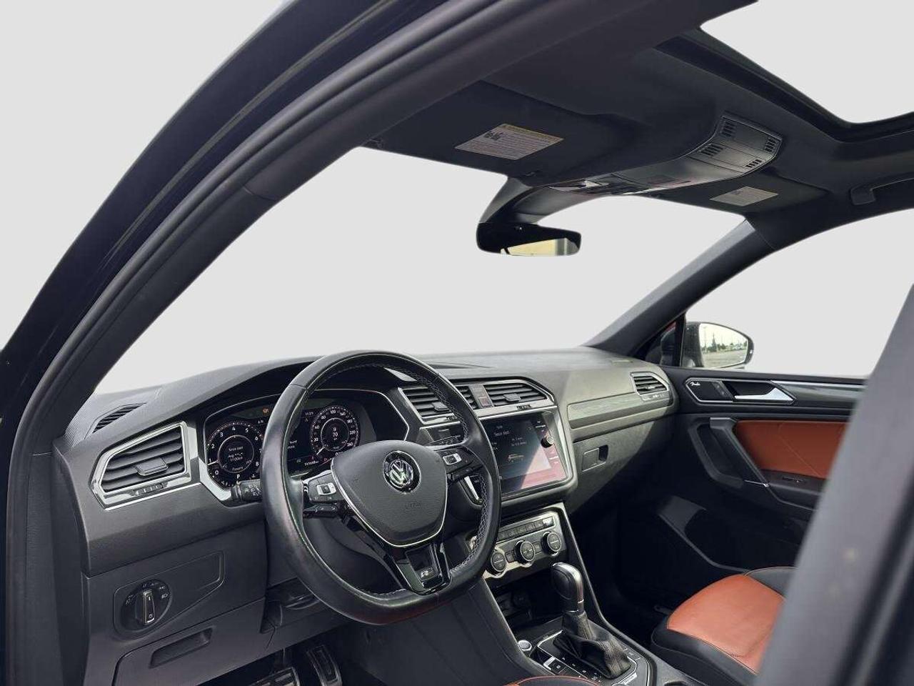 2018 Volkswagen Tiguan Highline 4MOTION AWD - CLEAN CARFAX Photo