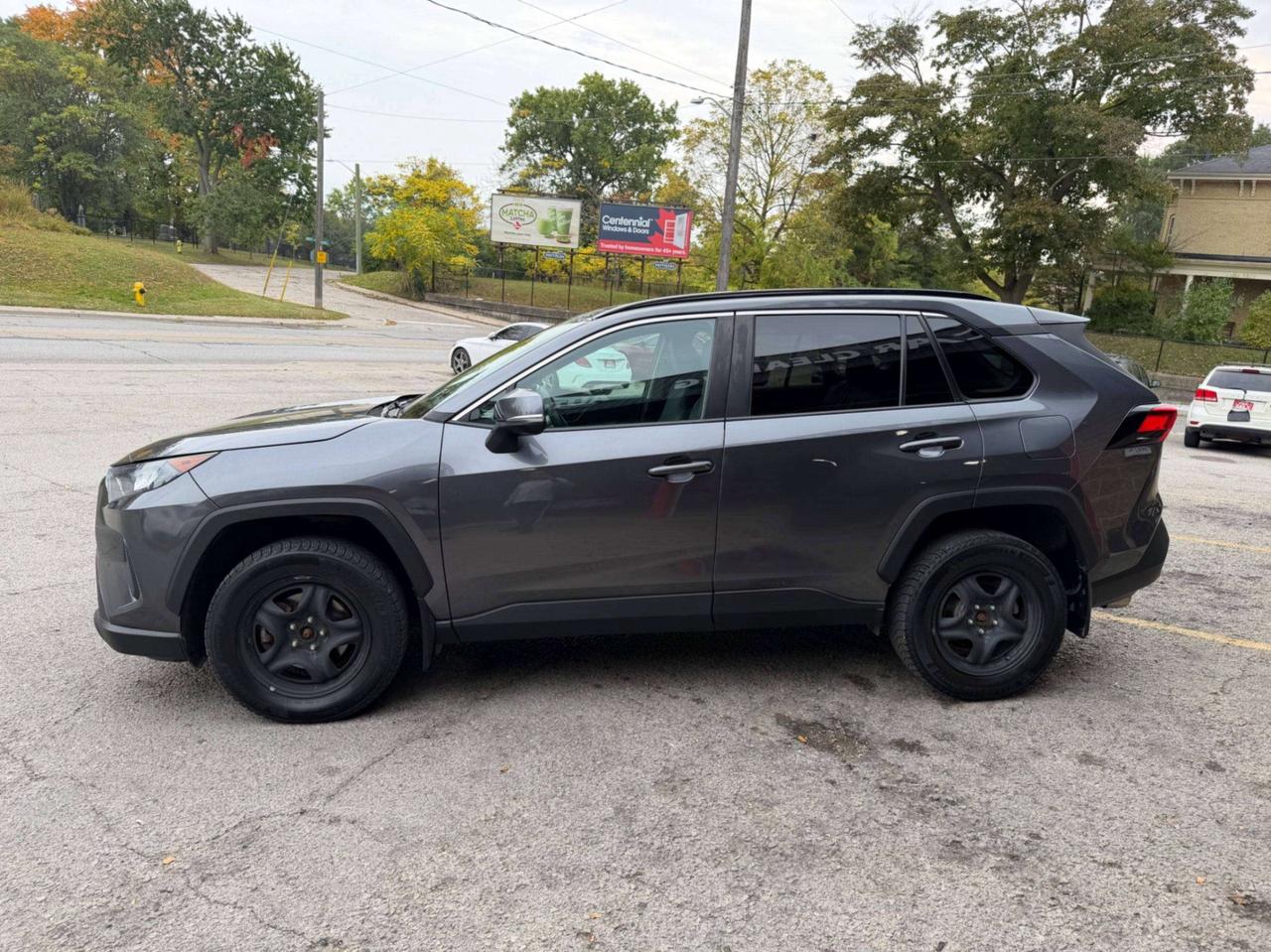2021 Toyota RAV4 SAFETY CERTIFIED Photo1
