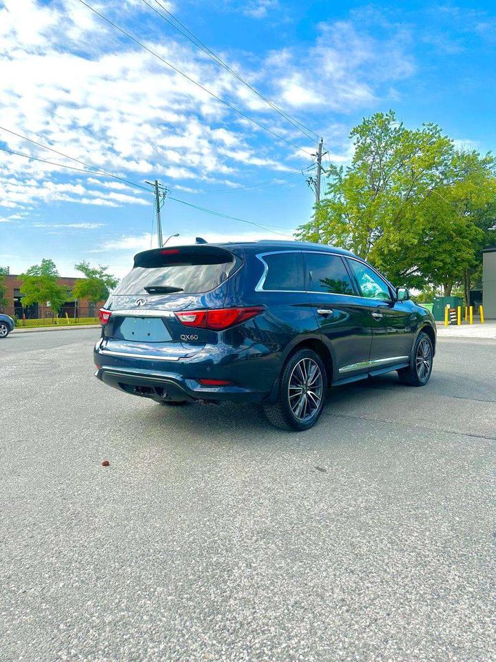 2016 Infiniti QX60  Photo2