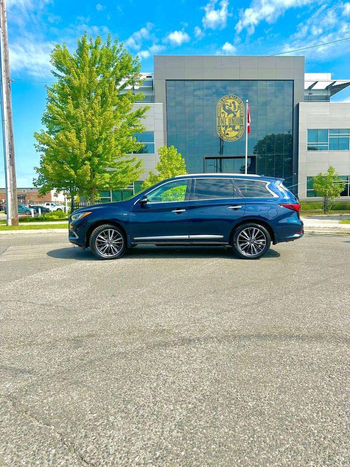 2016 Infiniti QX60  Photo