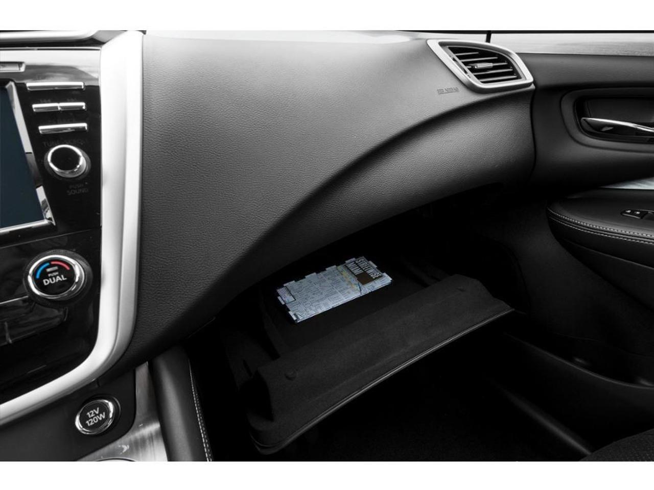 2015 Nissan Murano SV AWD Photo