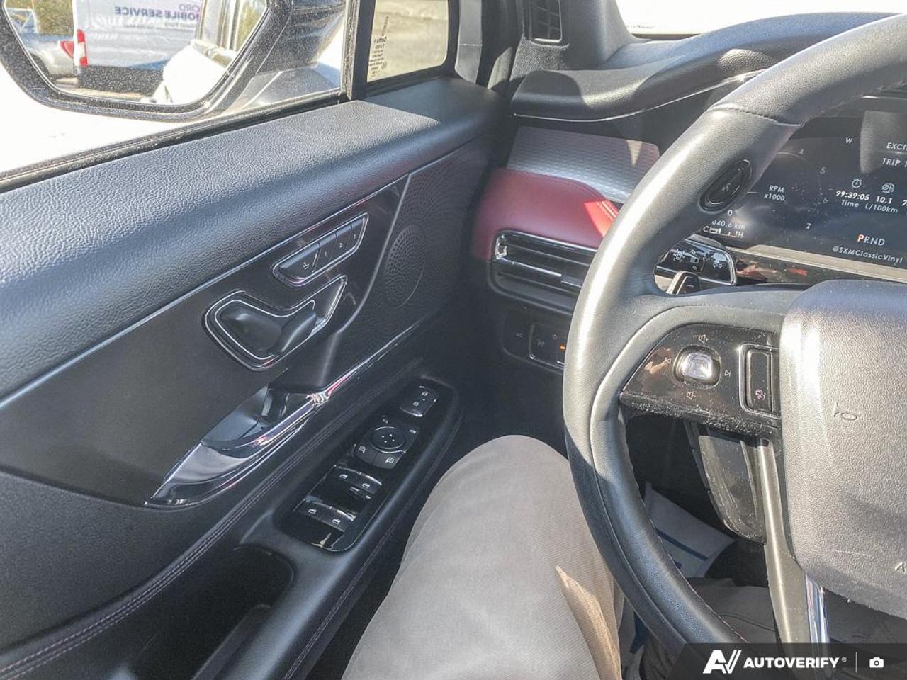 2023 Lincoln Corsair Reserve 201A | JET PKG | PANO ROOF Photo