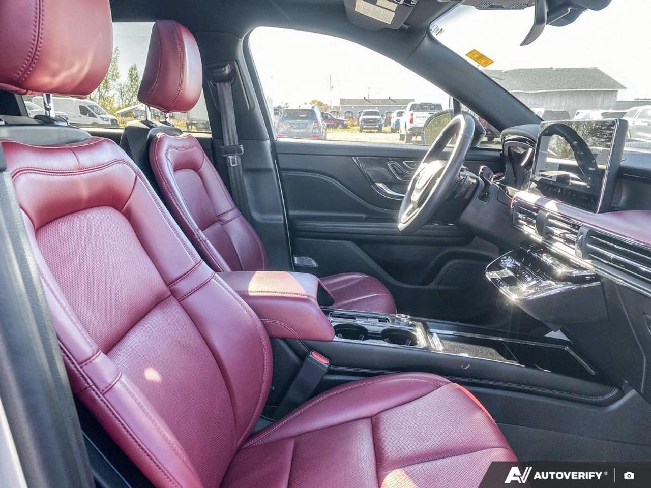 2023 Lincoln Corsair Reserve 201A | JET PKG | PANO ROOF Photo