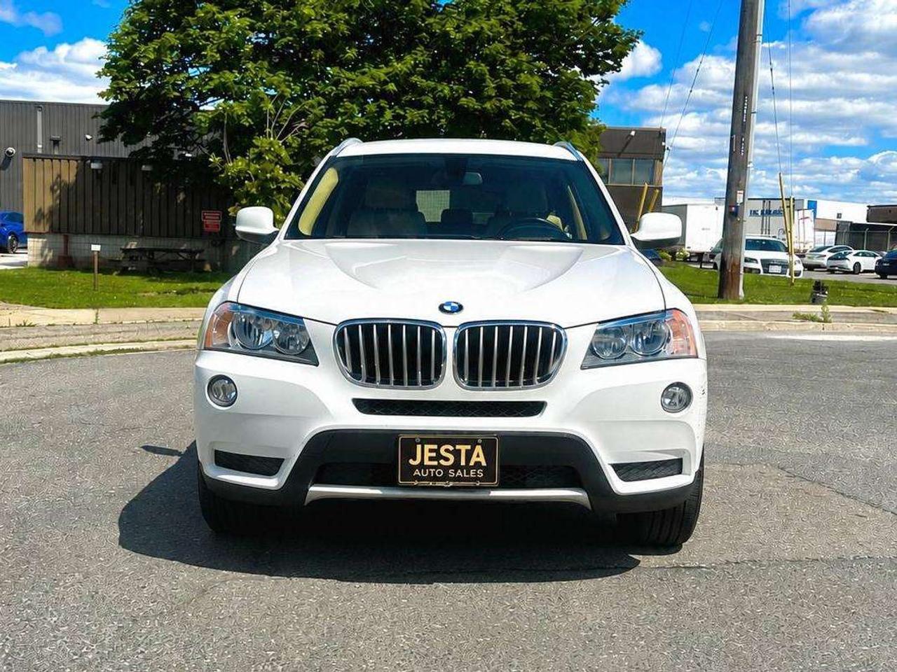 2013 BMW X3 28i Photo2