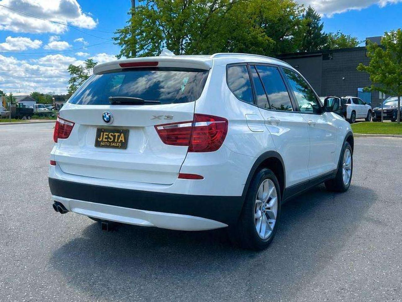 2013 BMW X3 28i Photo