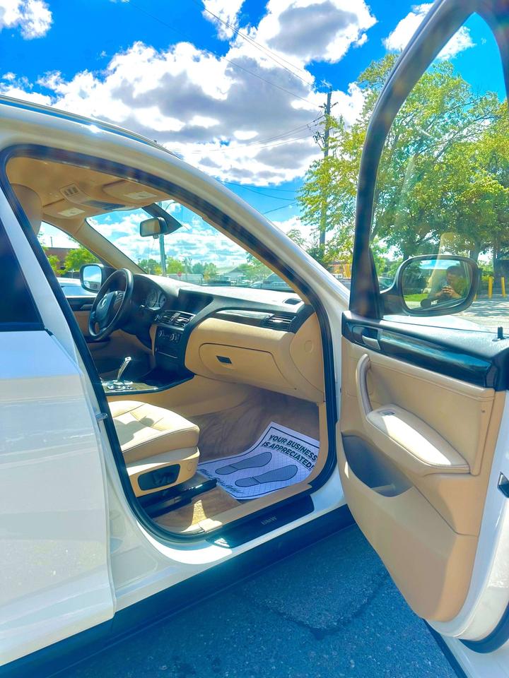 2013 BMW X3 28i Photo