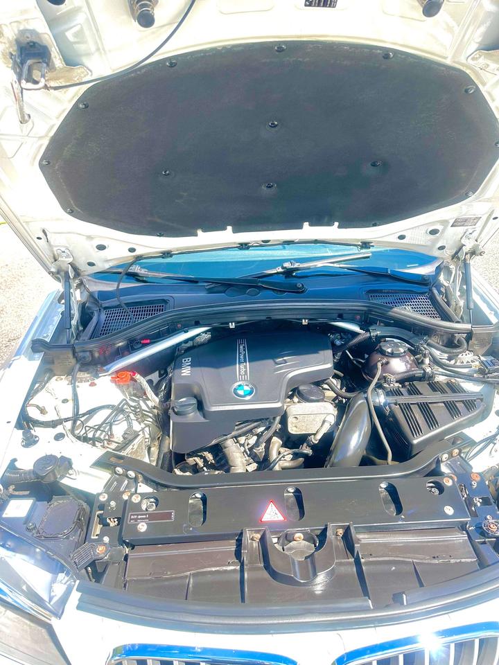 2013 BMW X3 28i Photo