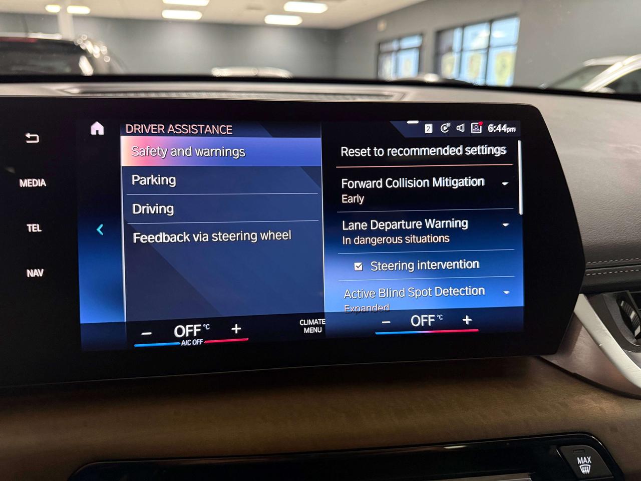 2023 BMW X1 XDrive Photo