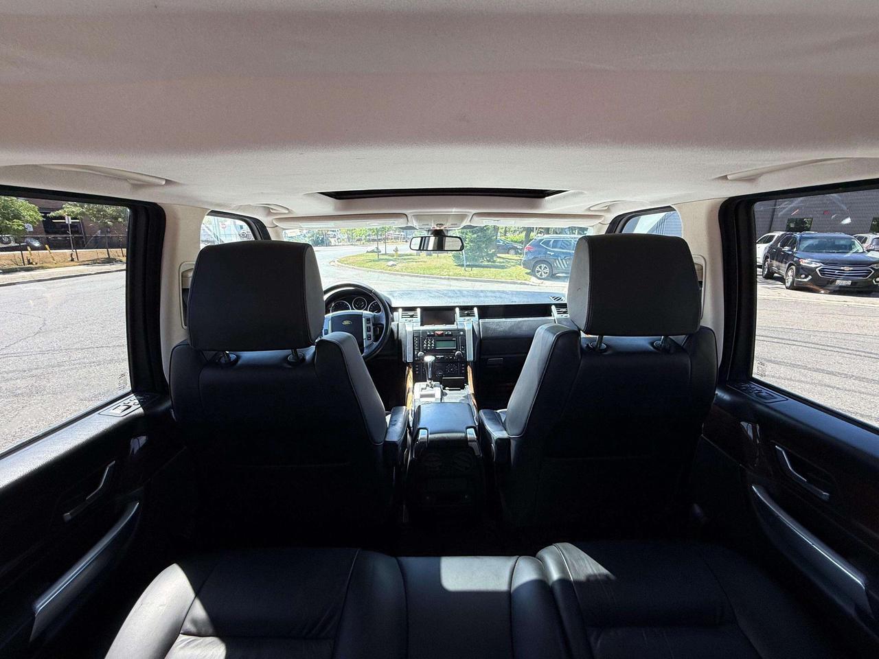2009 Land Rover Range Rover Sport 4WD 4dr HSE Photo