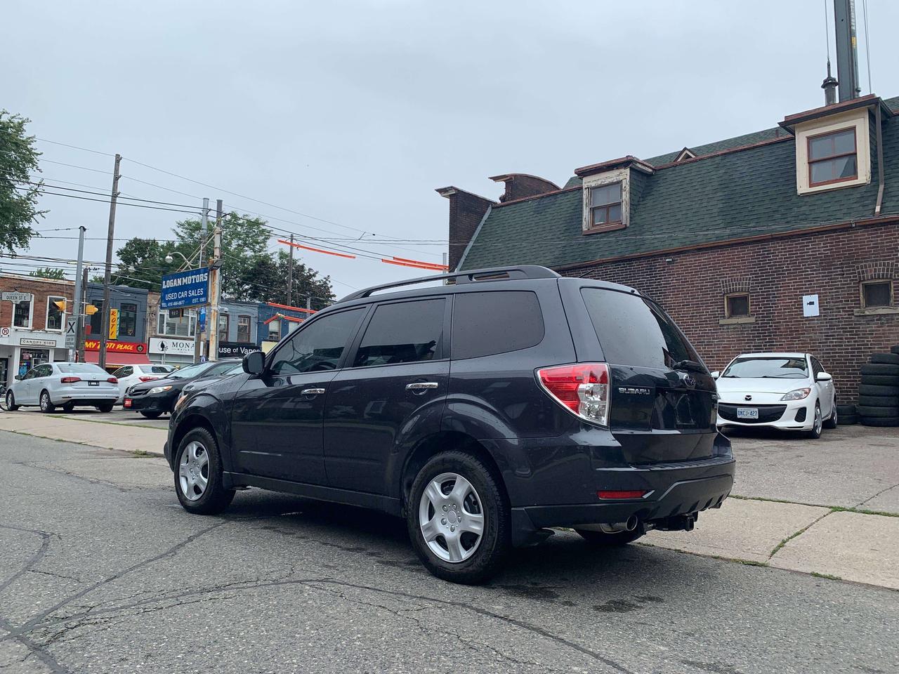 2010 Subaru Forester Sport-Tech Photo
