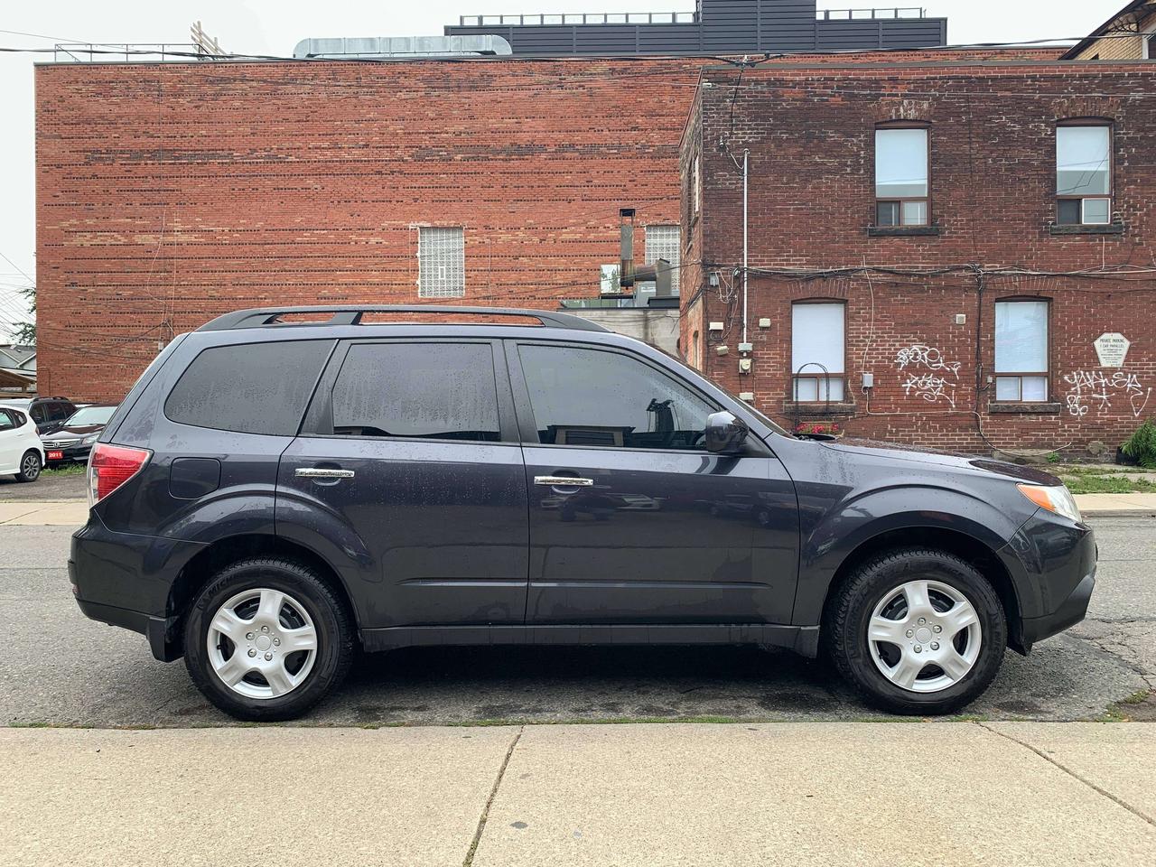 2010 Subaru Forester Sport-Tech Photo