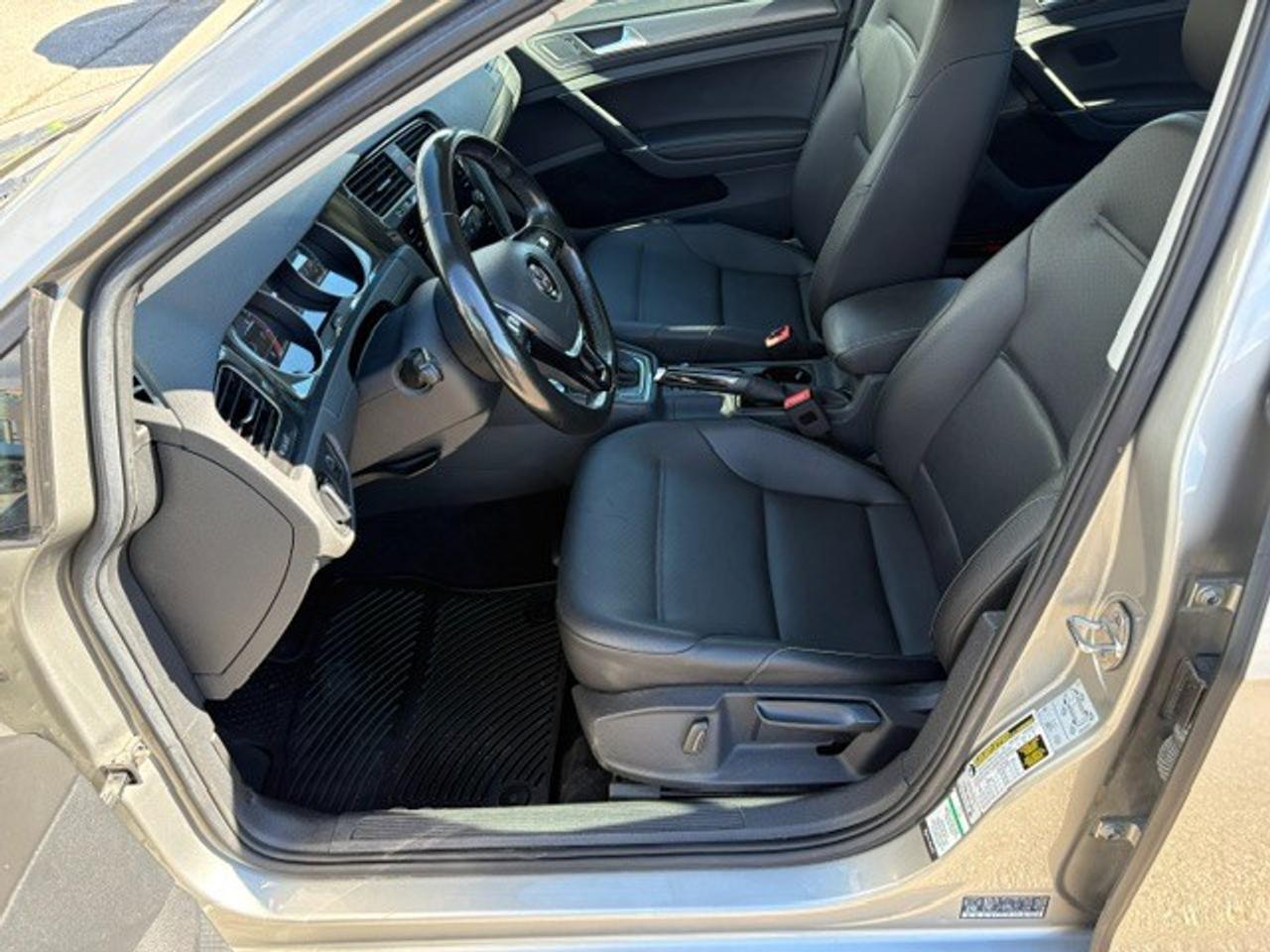2018 Volkswagen Golf 1.8 TSI Comfortline (A6) 4dr Hatchback Photo