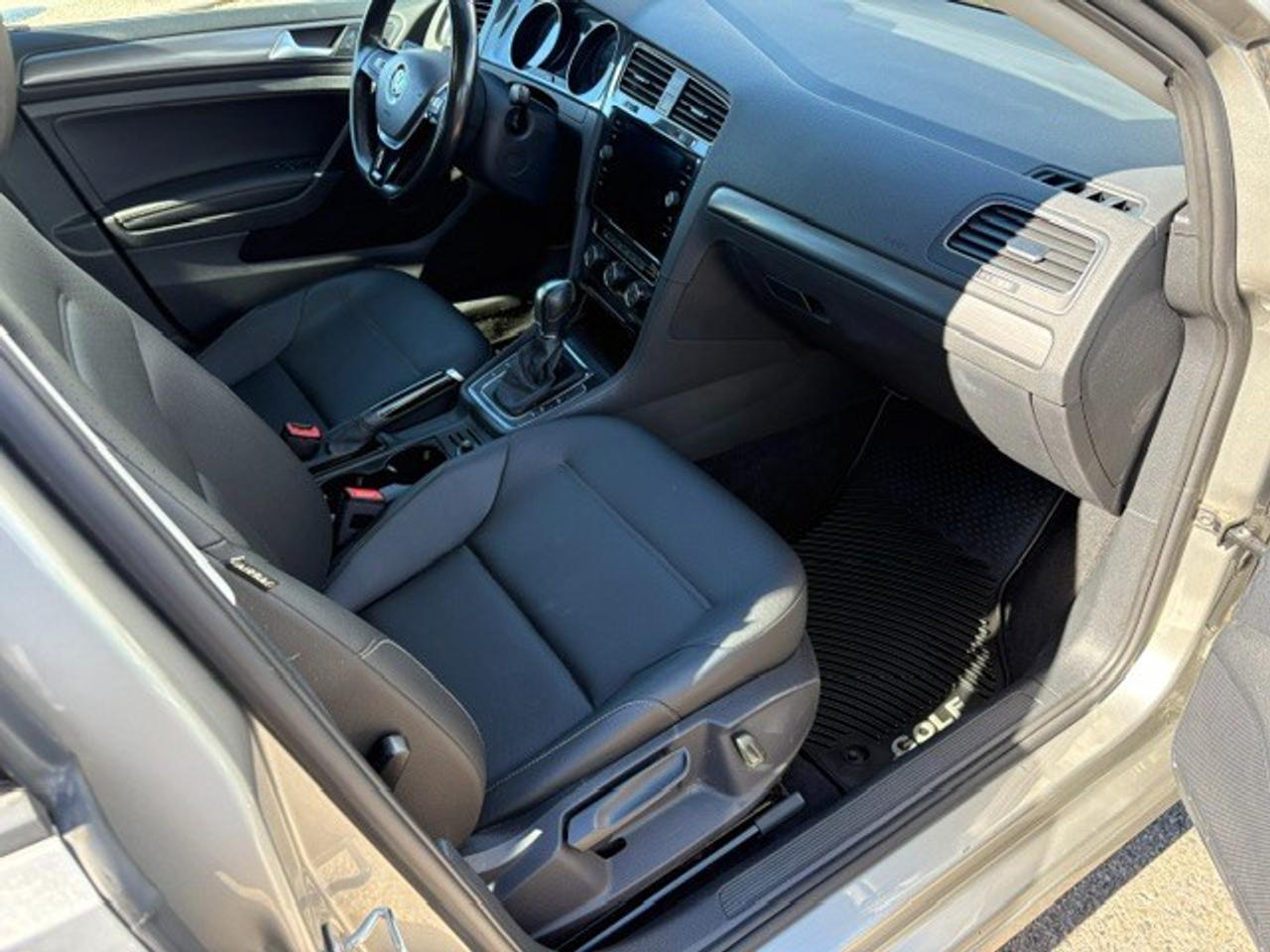 2018 Volkswagen Golf 1.8 TSI Comfortline (A6) 4dr Hatchback Photo