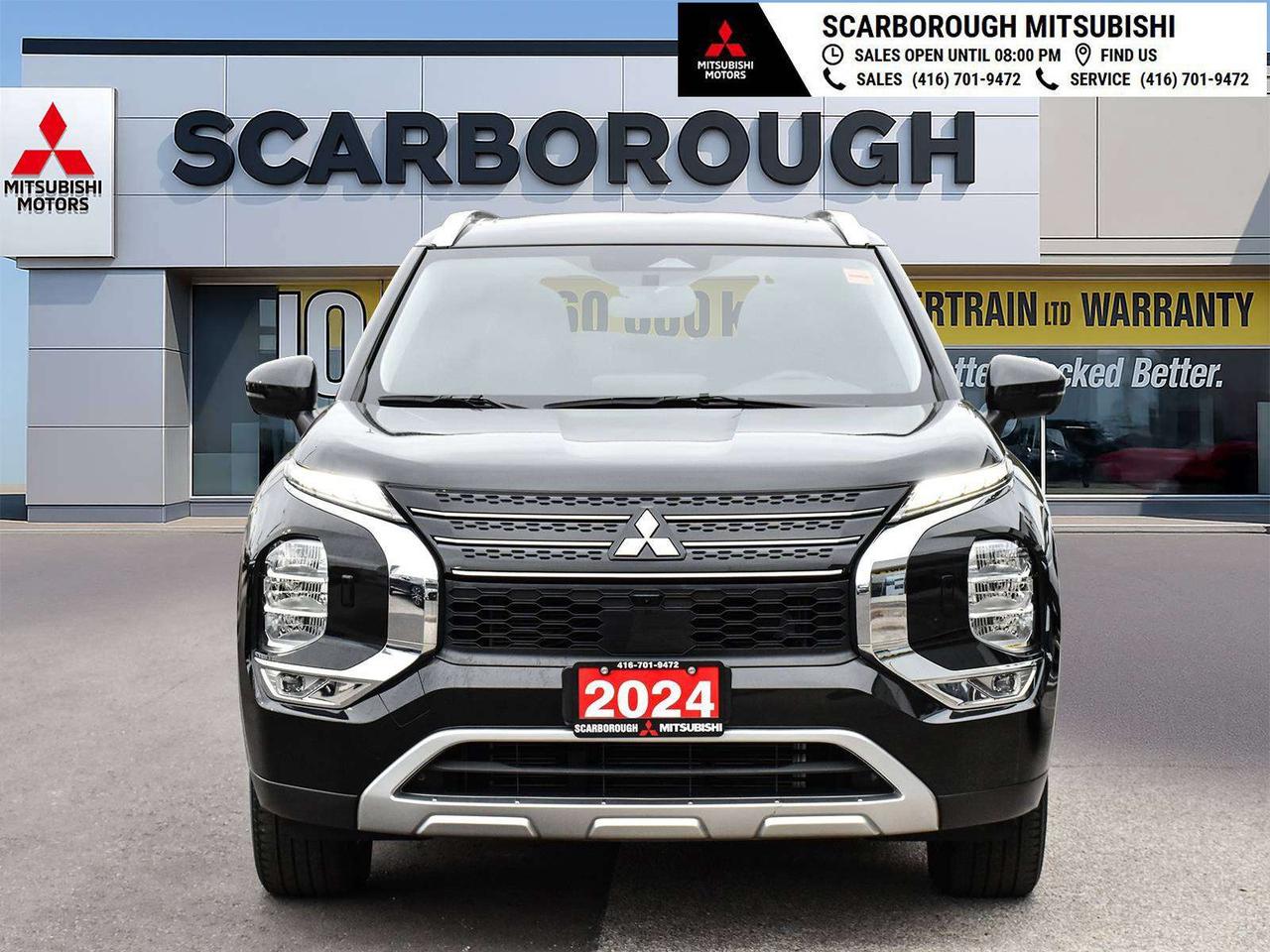 2024 Mitsubishi Outlander LE, sunroof, blue tooth, blind spot, rear camera Photo
