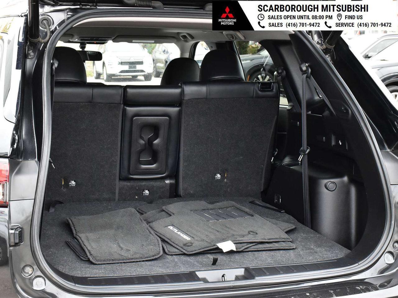 2024 Mitsubishi Outlander LE, sunroof, blue tooth, blind spot, rear camera Photo