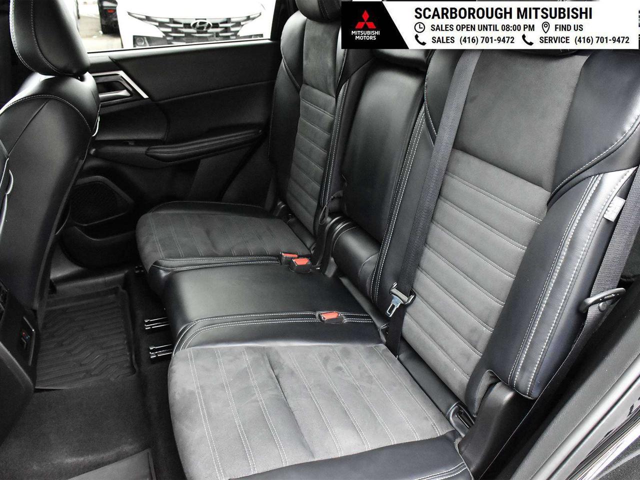 2024 Mitsubishi Outlander LE, sunroof, blue tooth, blind spot, rear camera Photo