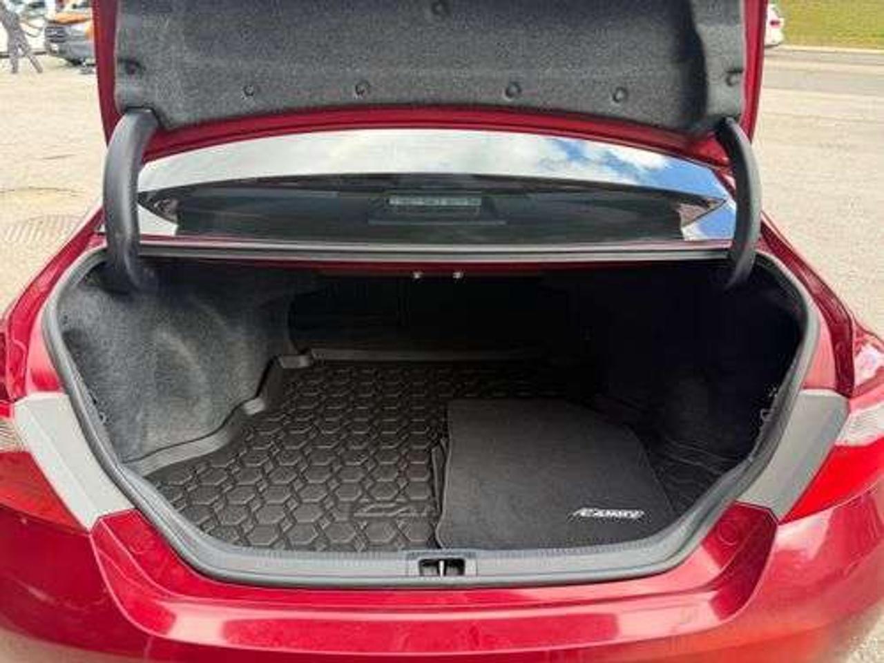 2015 Toyota Camry SAFETY CERTIFIED Photo