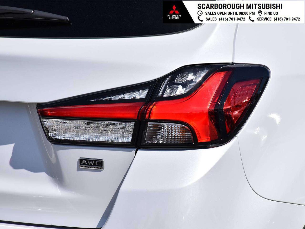 2023 Mitsubishi RVR SE ,Auto, blue tooth, rear camera , carplay Photo