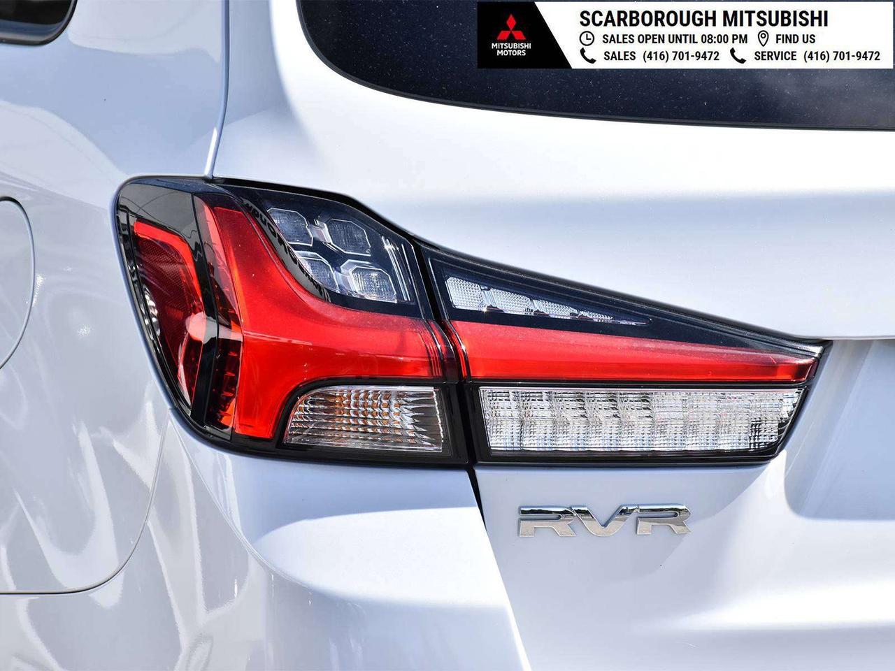 2023 Mitsubishi RVR SE ,Auto, blue tooth, rear camera , carplay Photo