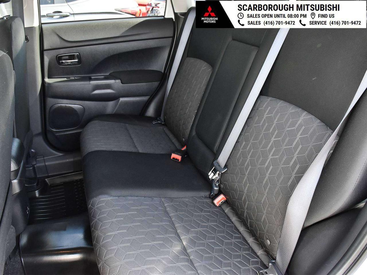 2023 Mitsubishi RVR SE ,Auto, blue tooth, rear camera , carplay Photo