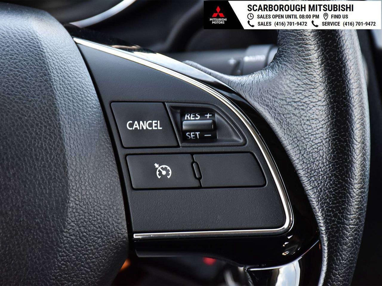 2023 Mitsubishi RVR SE ,Auto, blue tooth, rear camera , carplay Photo