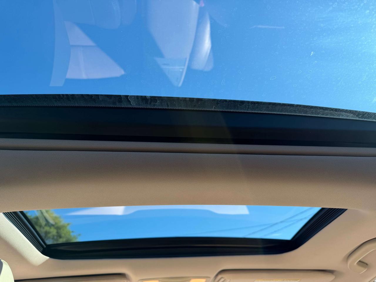 2012 Nissan Murano SL Photo