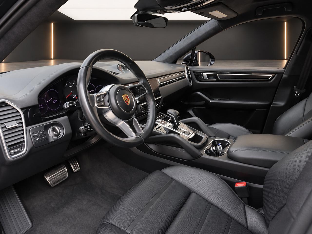 2022 Porsche Cayenne  Photo