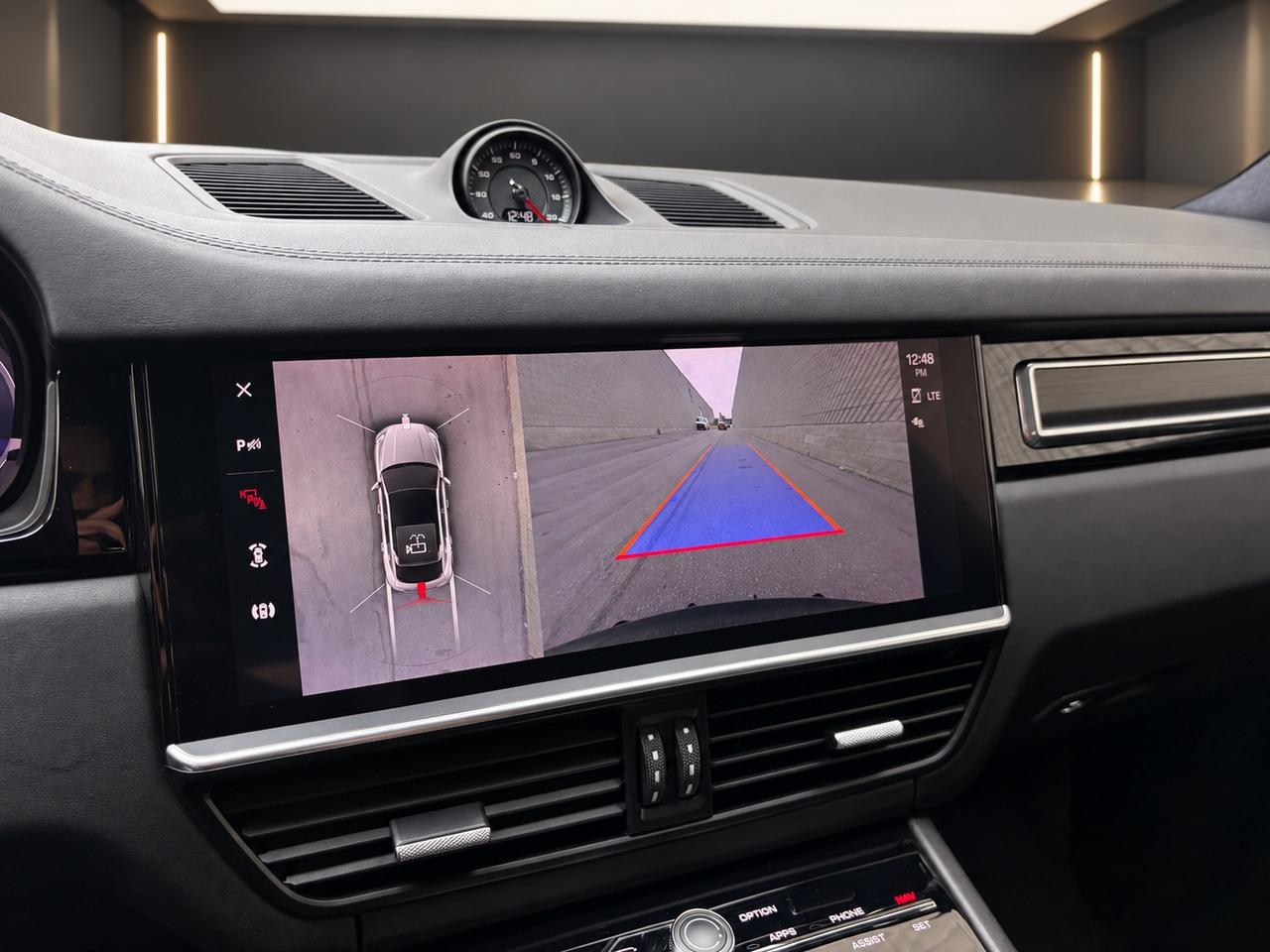 2022 Porsche Cayenne  Photo