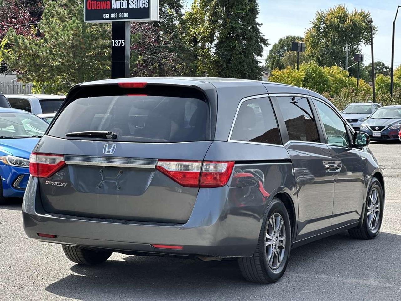 2012 Honda Odyssey EX Photo