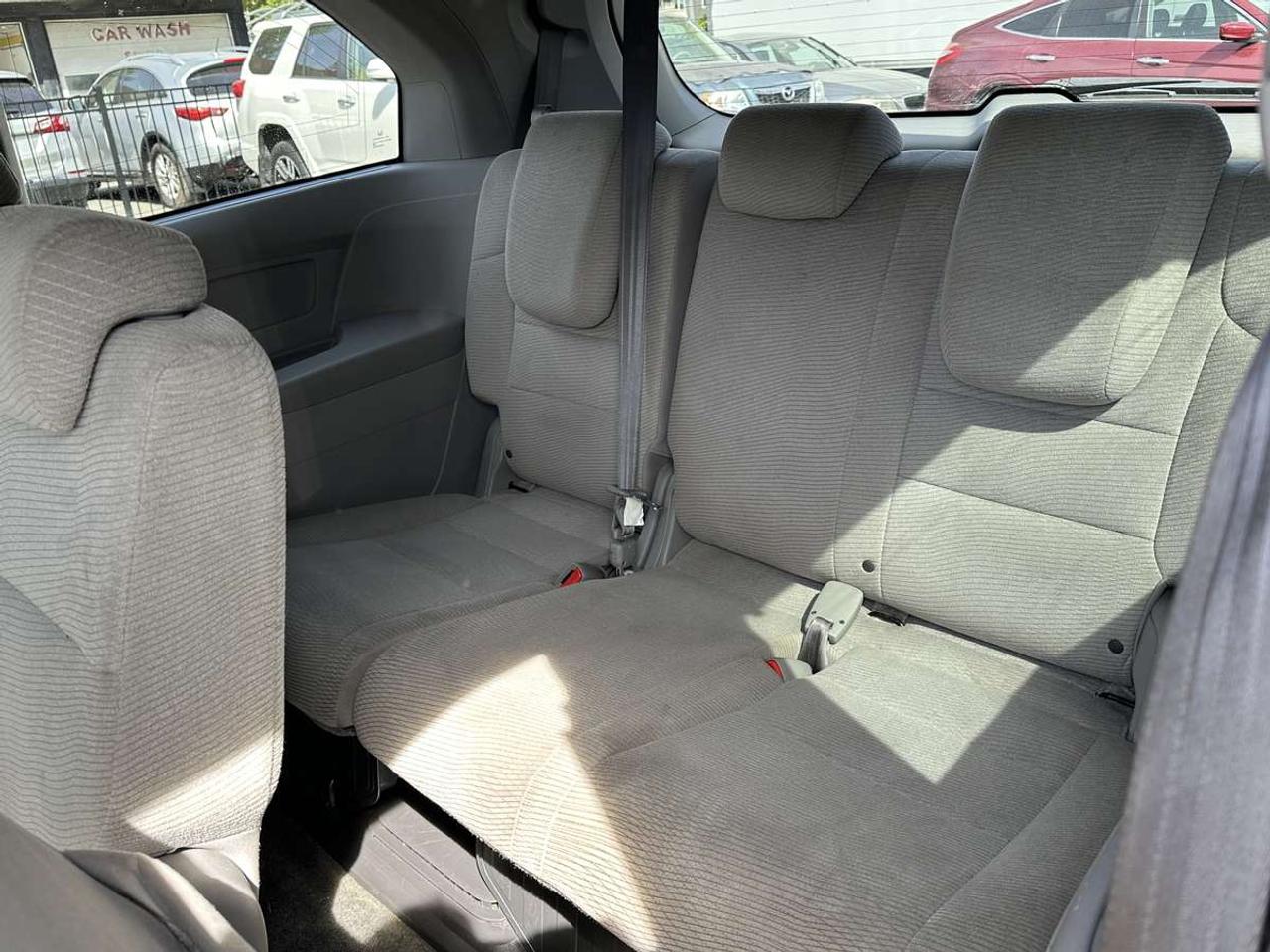 2012 Honda Odyssey EX Photo
