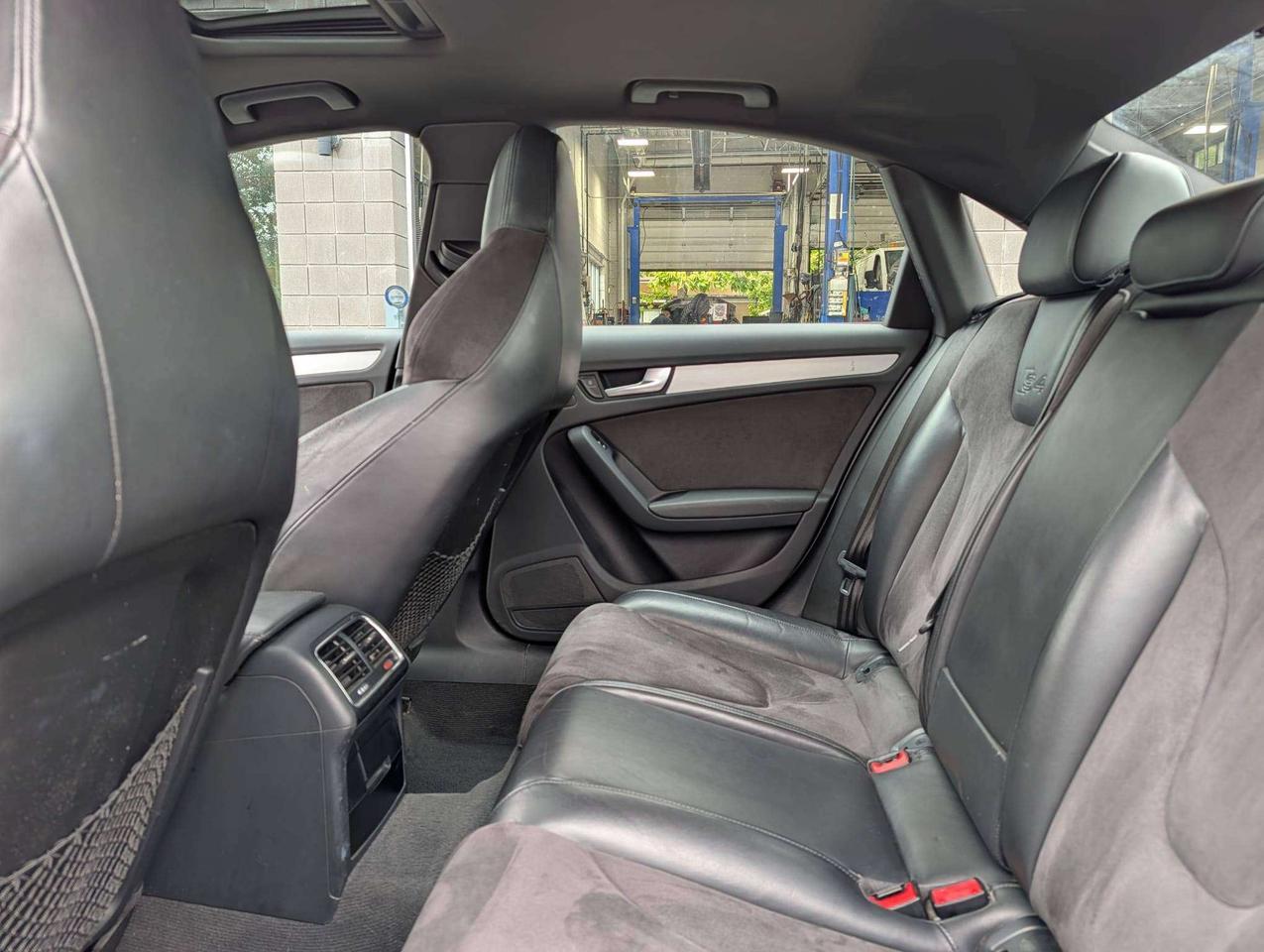 2011 Audi S4  Photo