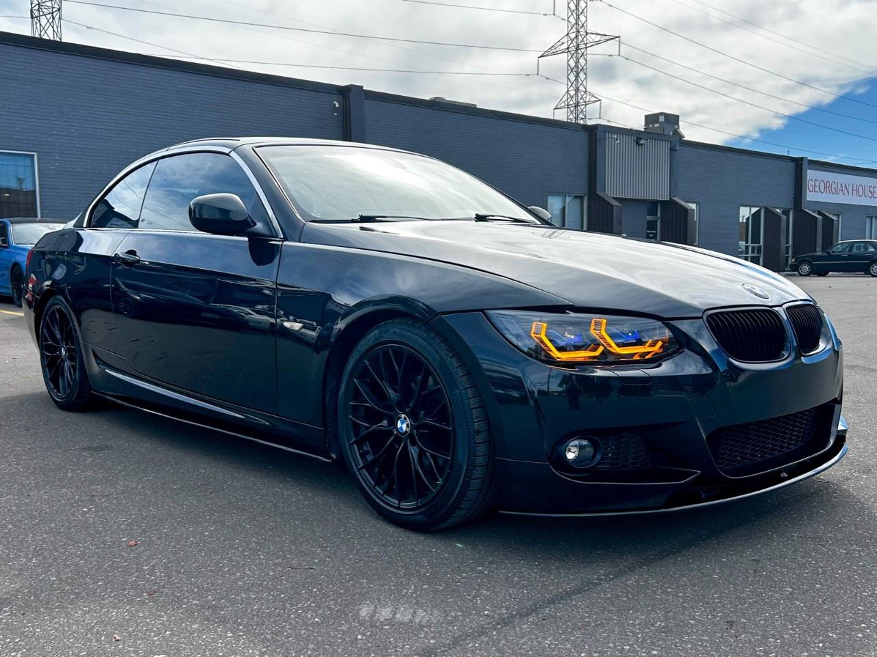 2013 BMW 3 Series 328i / M Package / Convertible Photo
