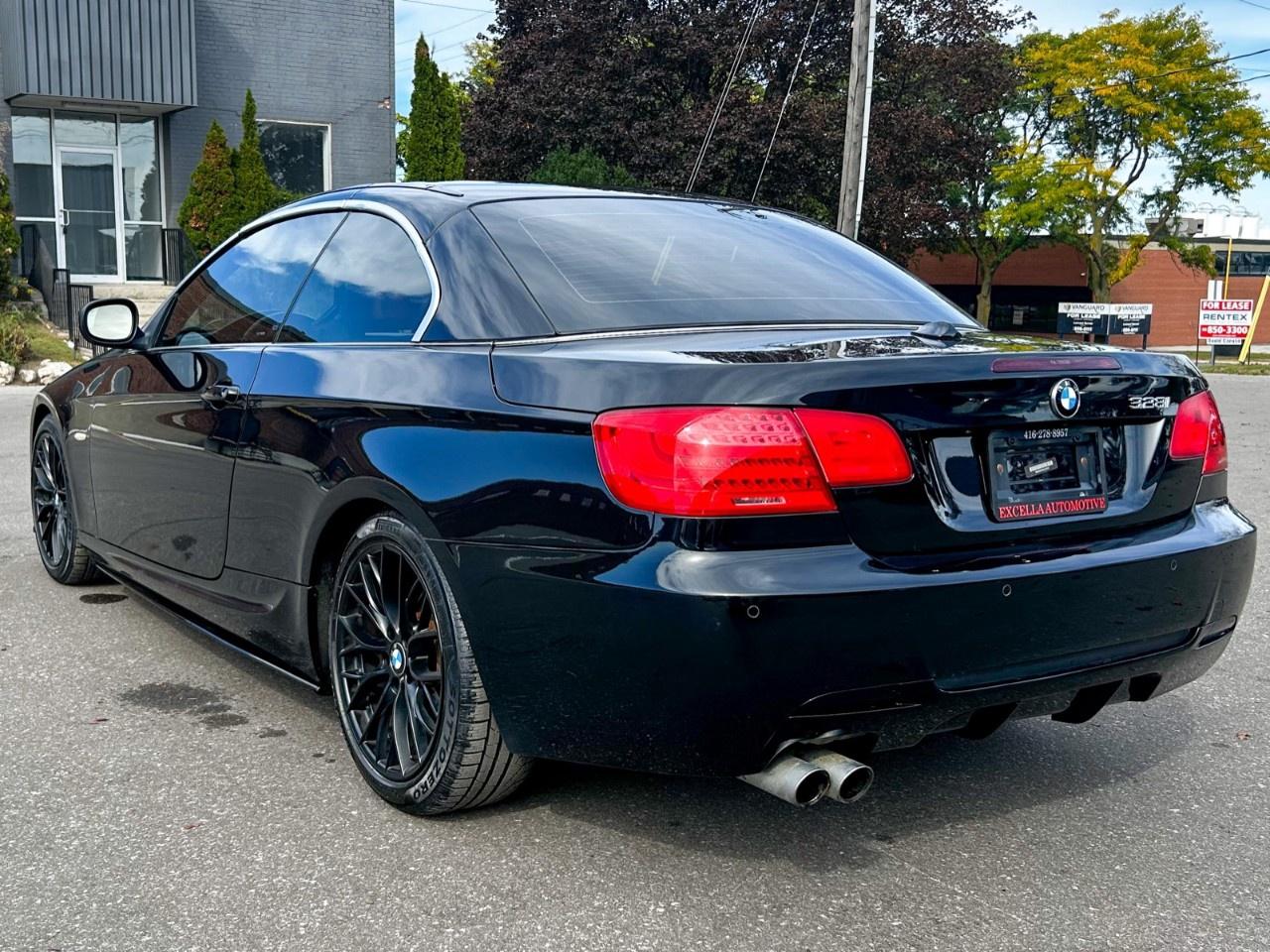 2013 BMW 3 Series 328i / M Package / Convertible Photo