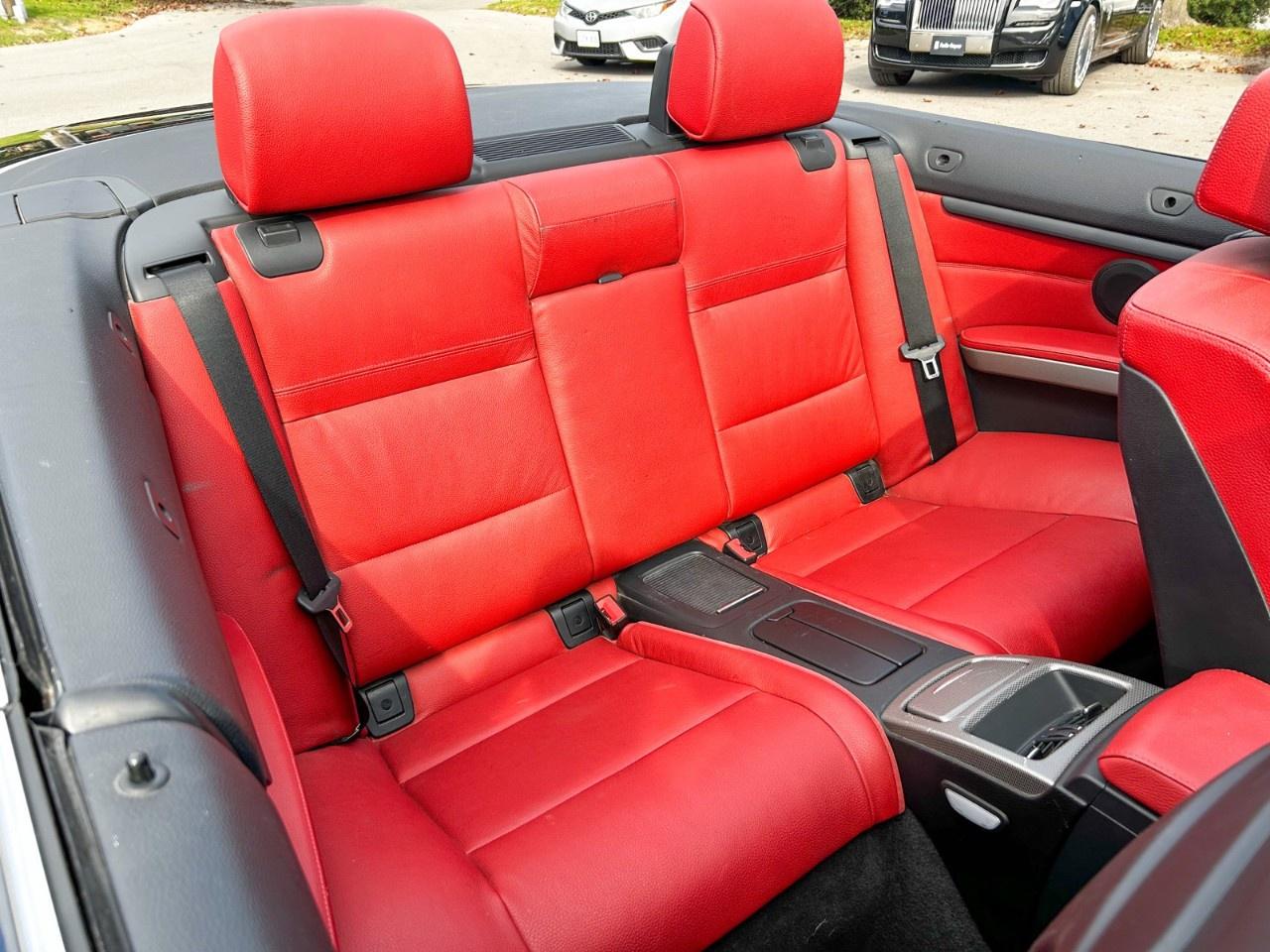 2013 BMW 3 Series 328i / M Package / Convertible Photo